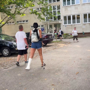 girl slwc going to remove–video