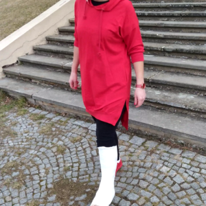 Slwc girl in red without sock ( video)