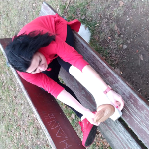 Girl in red change sock, nylon,toe play ( video)